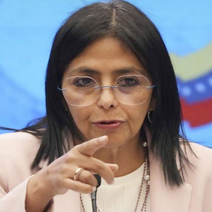 Comparison of military strength between Venezuela and United States amid political tension between two countries