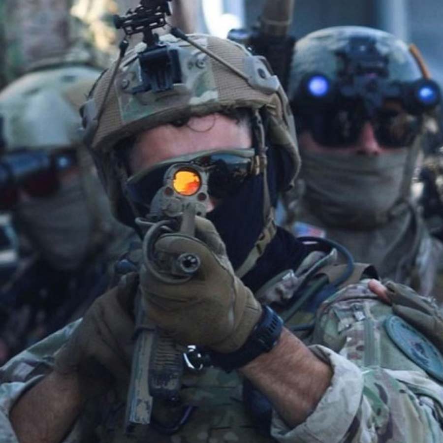 Comparison of military strength between Venezuela and United States amid political tension between two countries