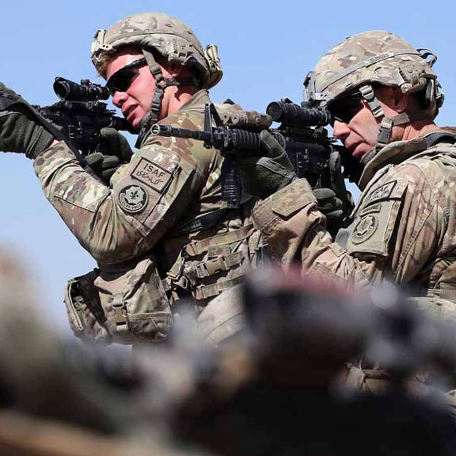 Comparison of military strength between Venezuela and United States amid political tension between two countries