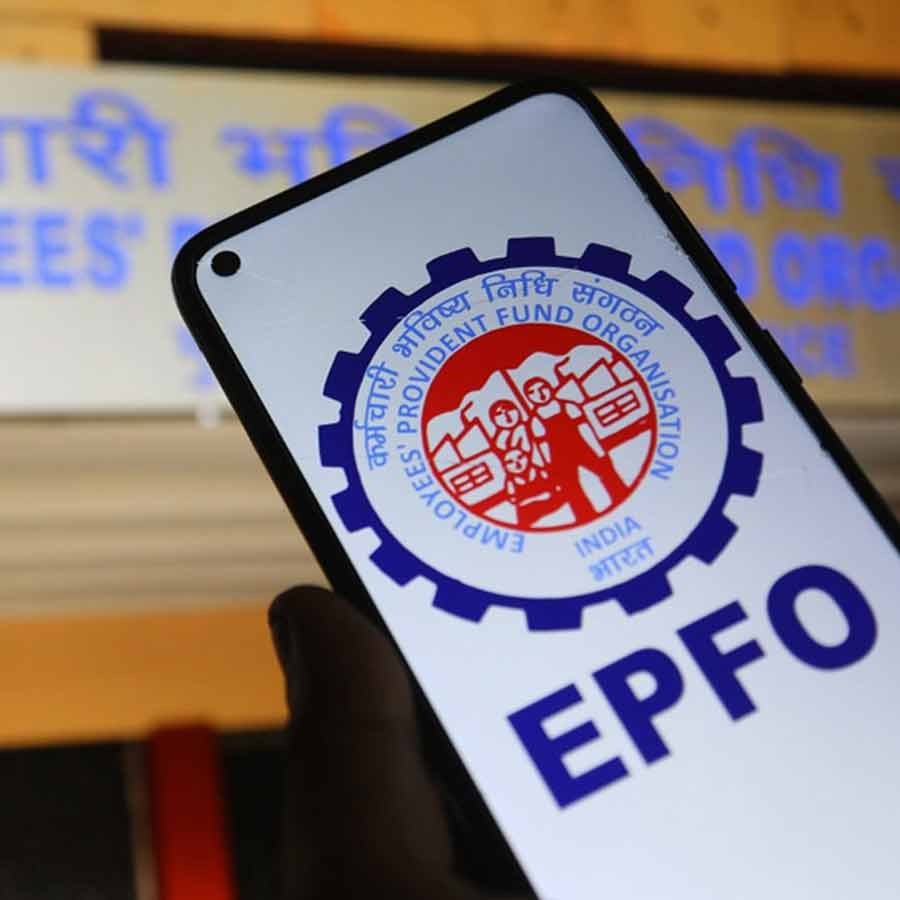 Supreme Court asks Centre to consider revising wage ceiling for Employees Provident Fund Scheme