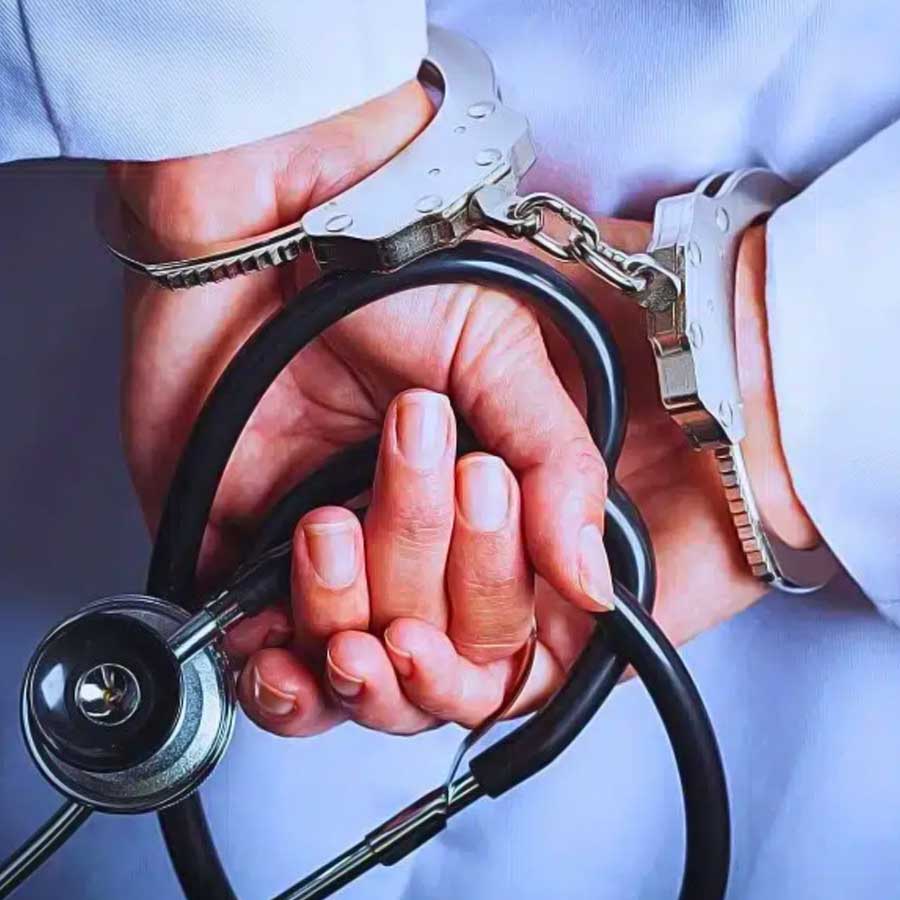 Over 500 women have sued a former doctor and claimed 10 million dollars i