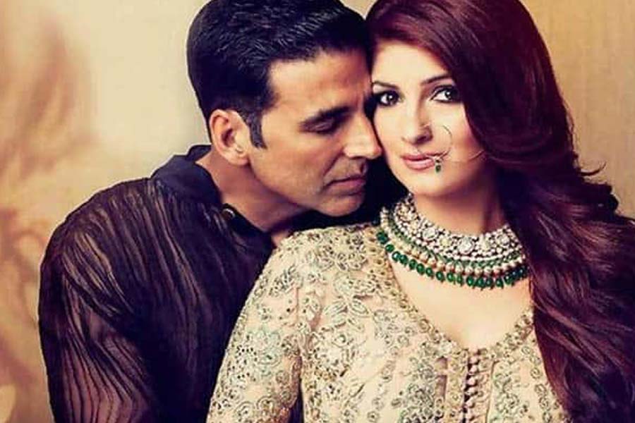 Akshay Kumar with Twinkle Khanna