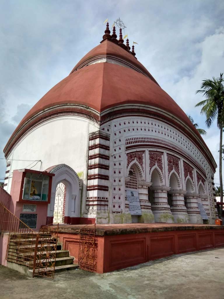 শ্যামচাঁদ মন্দির।