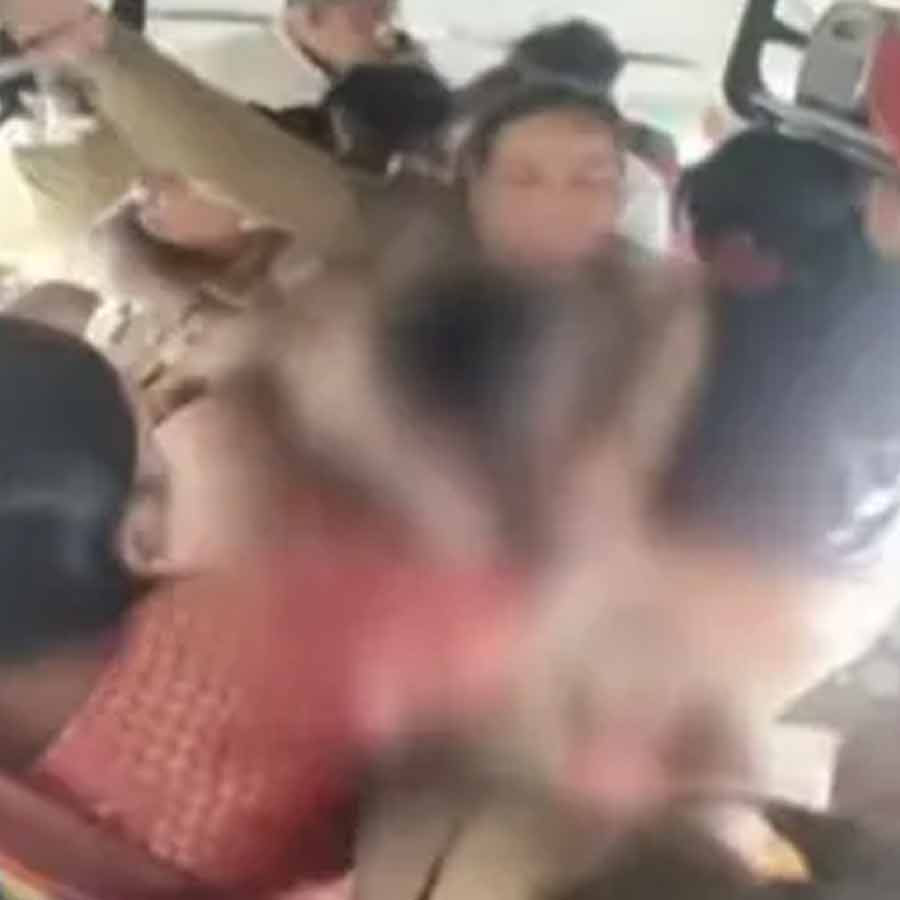 Karnataka BJP woman leader alleges harassment by police during arrest, was allegedly deleting votes dgtl