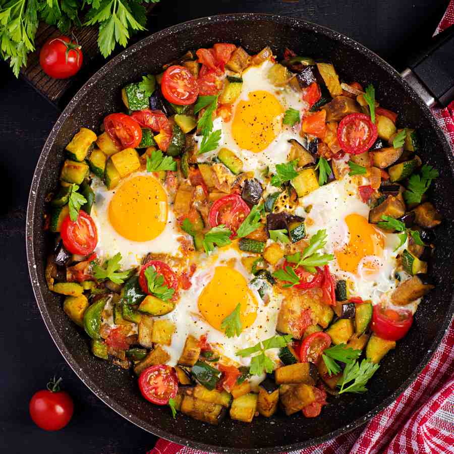 Quick and Easy Breakfast Recipes for children using eggs and vegetables