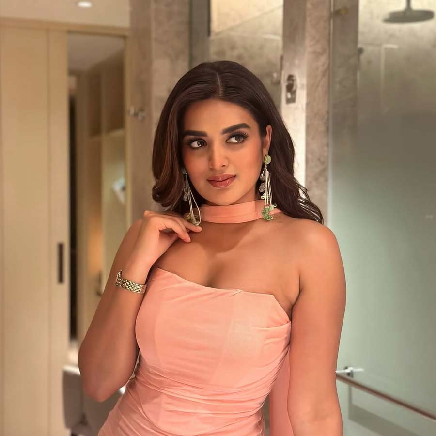 Nidhhi Agerwal