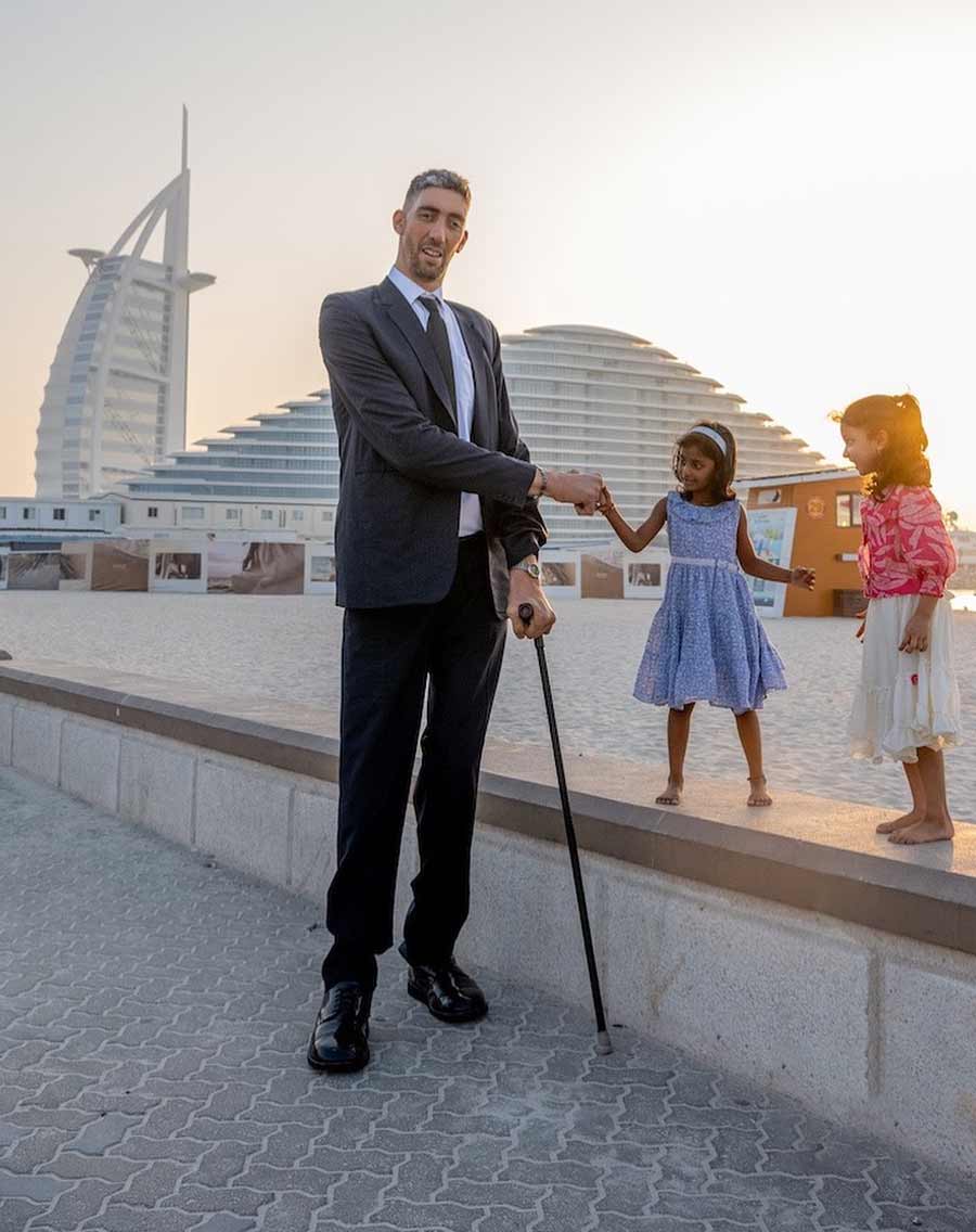 All need to know about Sultan Kosen, world’s tallest living man