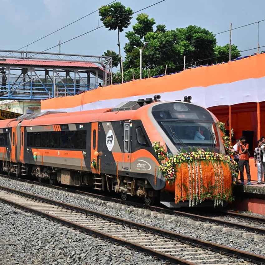 Indian railway gave time table of Howrah-Kamkhya Vande Bharat Sleeper Express