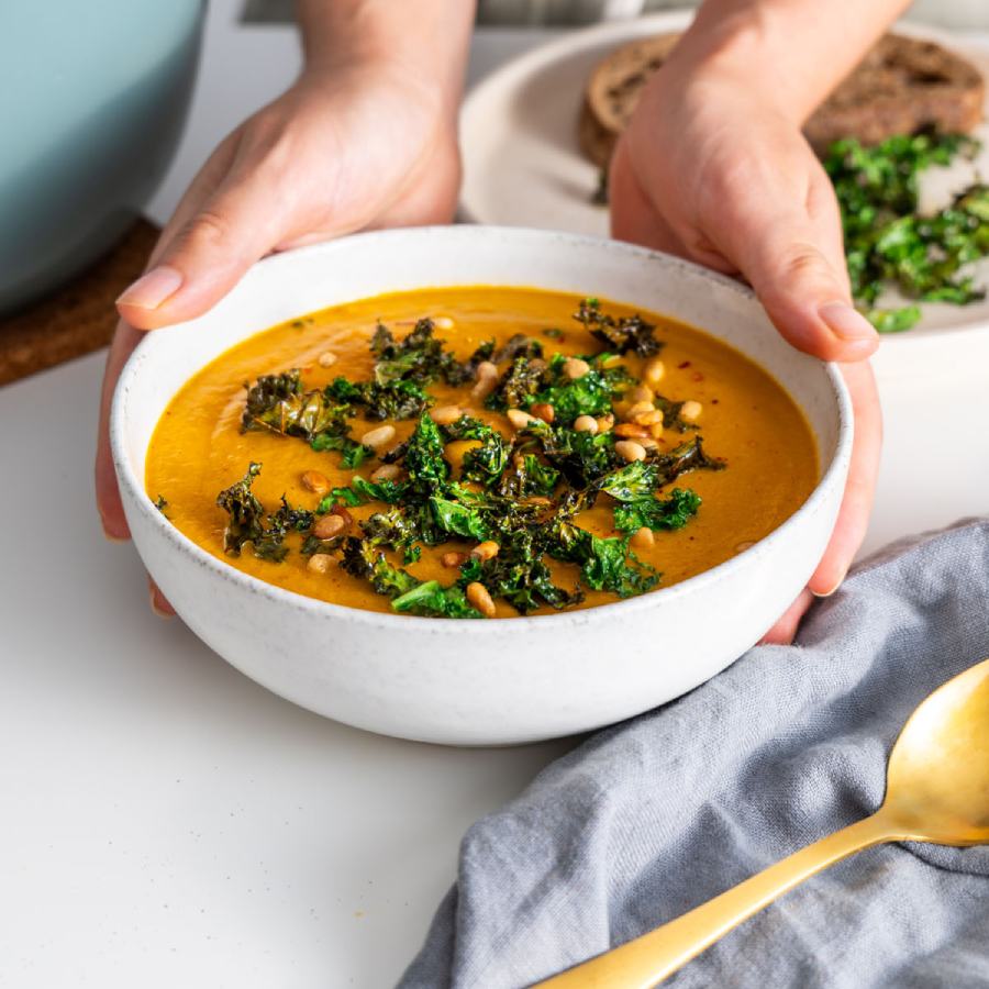 5 homemade soups that can bring glow to the skin during winter season