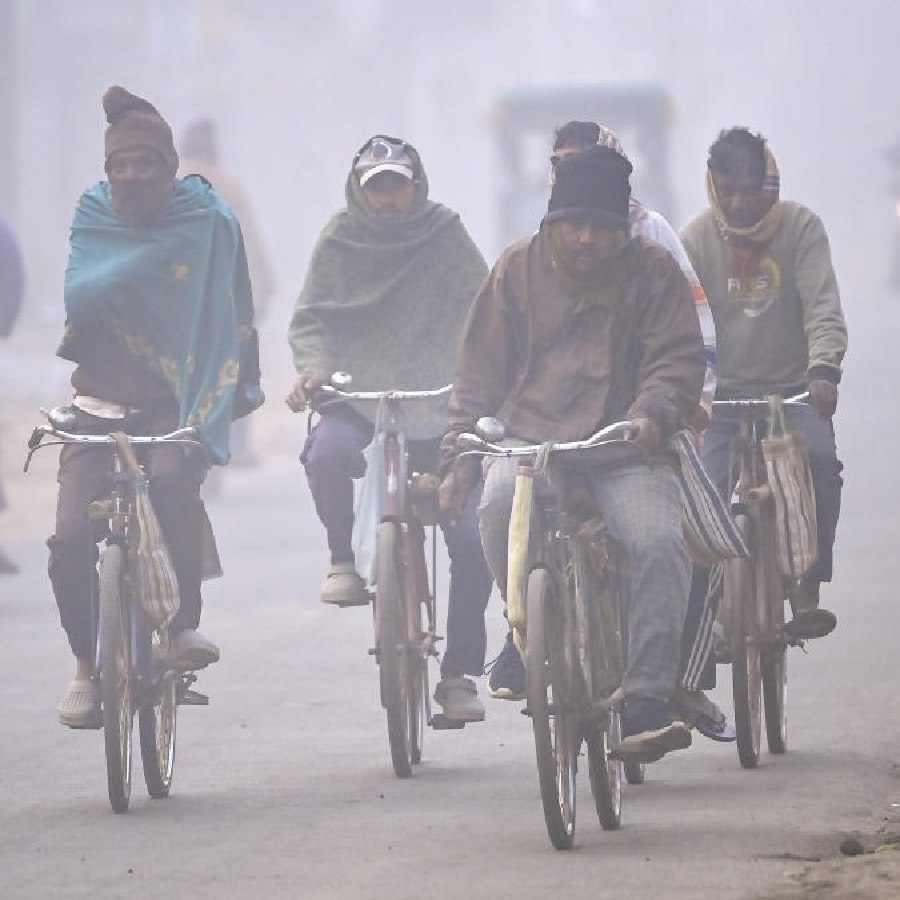 দক্ষিণবঙ্গের একাধিক জেলার তাপমাত্রা উত্তরবঙ্গের চেয়েও কম।