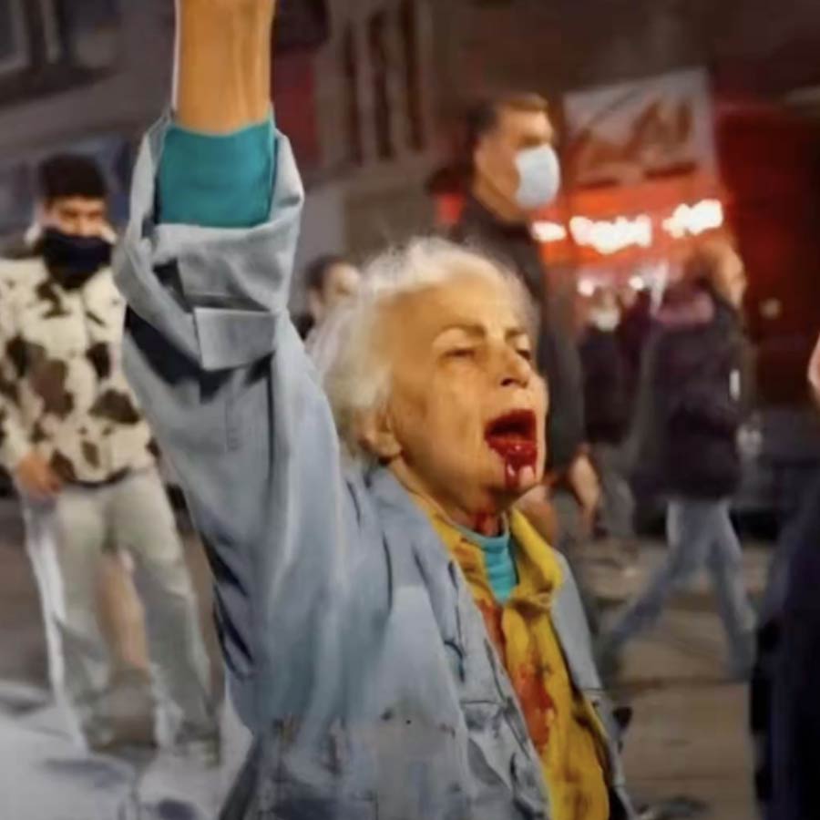 Pictures of Iran Protest and glimpse of current situation in that country