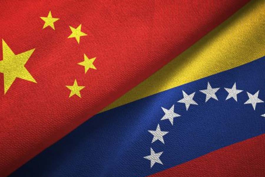 Is China become biggest loser of 10 thousand crore dollars amid US military operation in Venezuela 