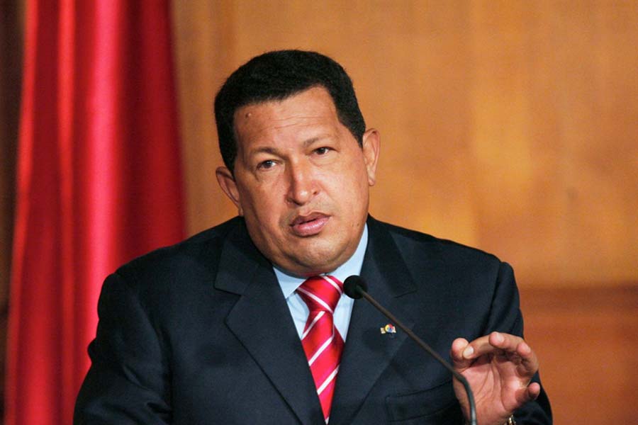 Is China become biggest loser of 10 thousand crore dollars amid US military operation in Venezuela 