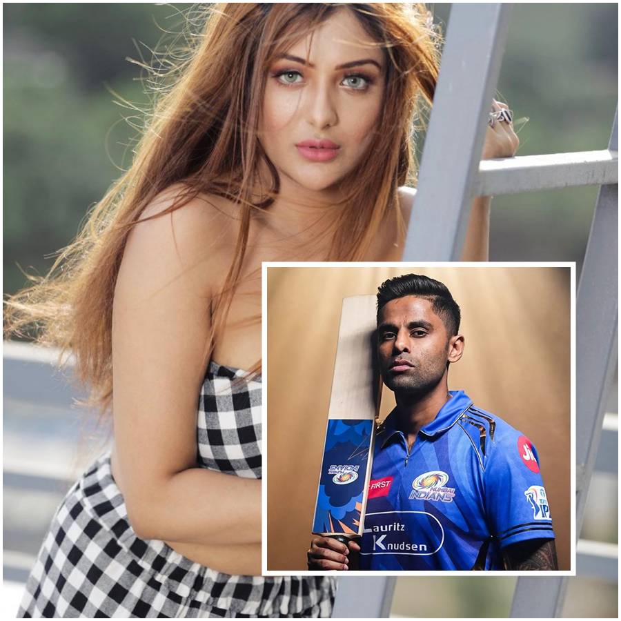 (ডান দিকে) সূর্যকুমার যাদবকে নিয়ে বেঁফাস বলেই কি বিপদে খুশি মুখোপাধ্যায়?