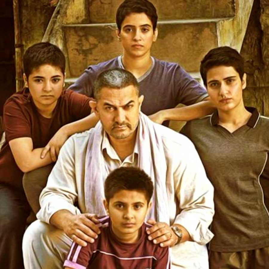 ২০১৬ সালে প্রেক্ষাগৃহে মুক্তি পায় আমির খান অভিনীত ‘দঙ্গল’। এই ছবিটি অবশ্য ১ হাজার কোটি টাকার ক্লাবে জায়গা করে নিতে অনেক সময় নিয়েছিল। বলিপাড়া সূত্রে খবর, ছবিটি মুক্তির ১৫৪ দিনের মাথায় তা ১ হাজার কোটি টাকার ক্লাবে নাম লেখায়।