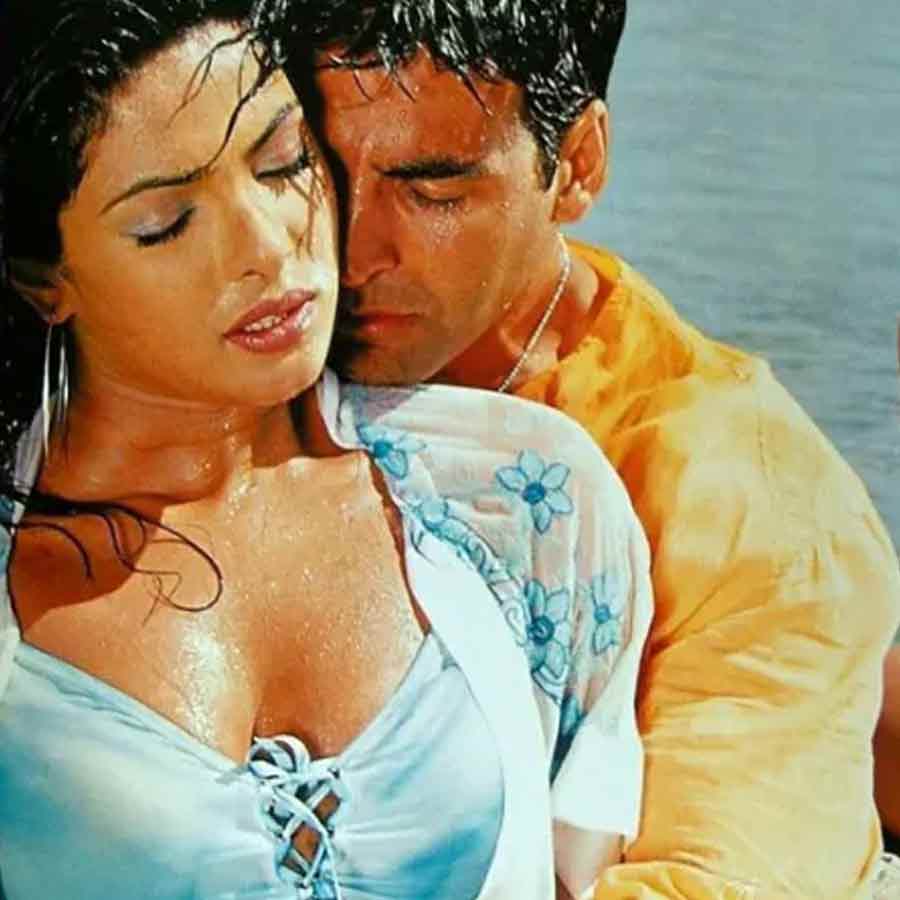 Akshay Kumar and Priyanka Chopra Jonas