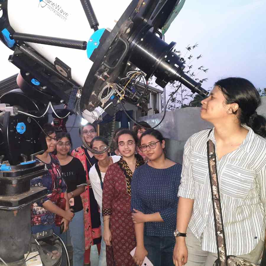 ইন্ডিয়ান সেন্টার ফর স্পেস ফিজিক্স।