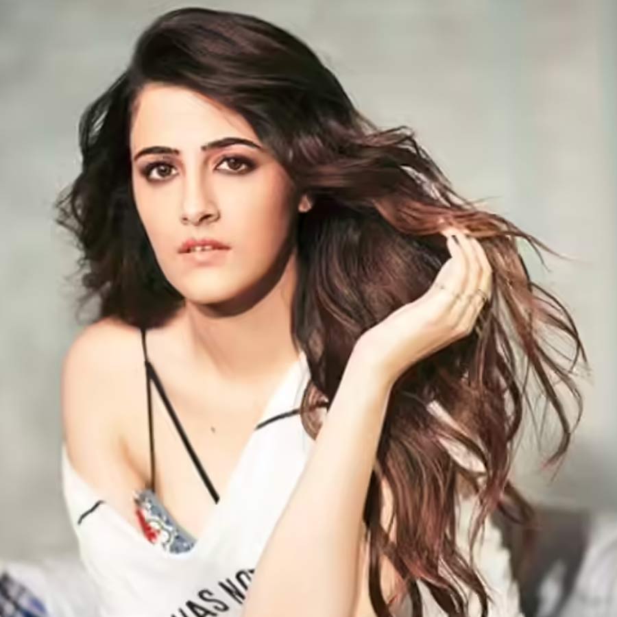 এক পুরনো সাক্ষাৎকারে নূপুর জানিয়েছিলেন, অভিনয়ের সুযোগের জন্য বহু বার অডিশন দিয়েছেন তিনি। কিন্তু বার বার তাঁকে ফিরিয়ে দেওয়া হয়েছে। নূপুর বলেছিলেন, ‘‘আমার মনে হয়েছিল অভিনেত্রী হিসাবে আমি সম্পূর্ণ তৈরি। আমি প্রচুর অডিশন দিতাম। অনেক জায়গা থেকে বাদ পড়েছি। খুব ভেঙে পড়েছিলাম তখন। কিন্তু আমি সেই সব মুহূর্তের মধ্যে দিয়ে গিয়েছি বলে নিজেকে ভাগ্যবতী মনে করি।’’