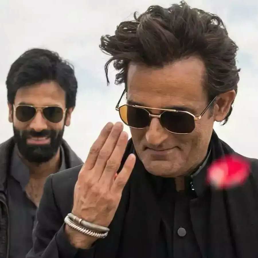 Real life Rehman Dakait of Bhopal Abid Ali aka Rahman Daku who lead several gangs, arrested in Surat