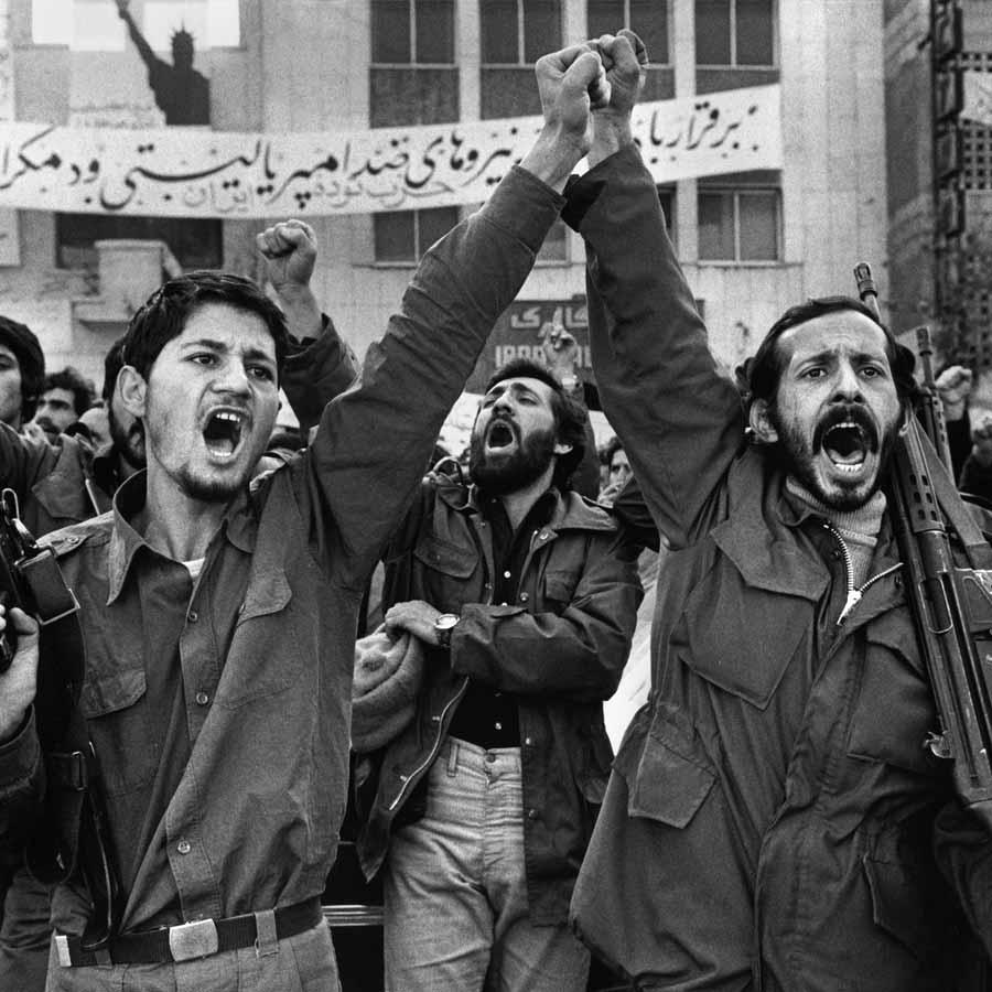 Iran’s nationwide movement sky rocking, has similarities with 1979 revolution, can collapse Ali Khamenei Islamic regime 
