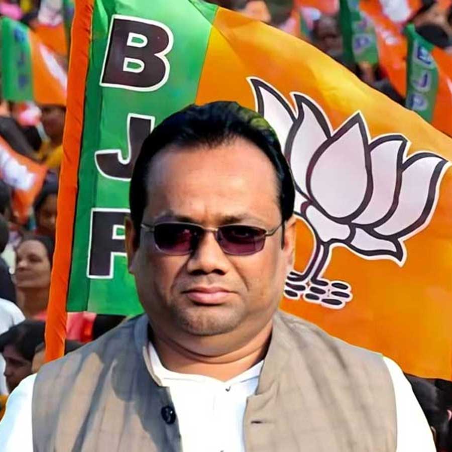 TMC shares video of BJP MLA Swapan Majumdar, opposition replies dgtl