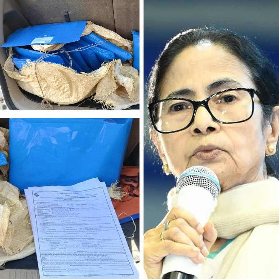 (বাঁ দিকে) ফর্ম বোঝাই গাড়ি। (ডান দিকে) মমতা বন্দ্যোপাধ্যায়।