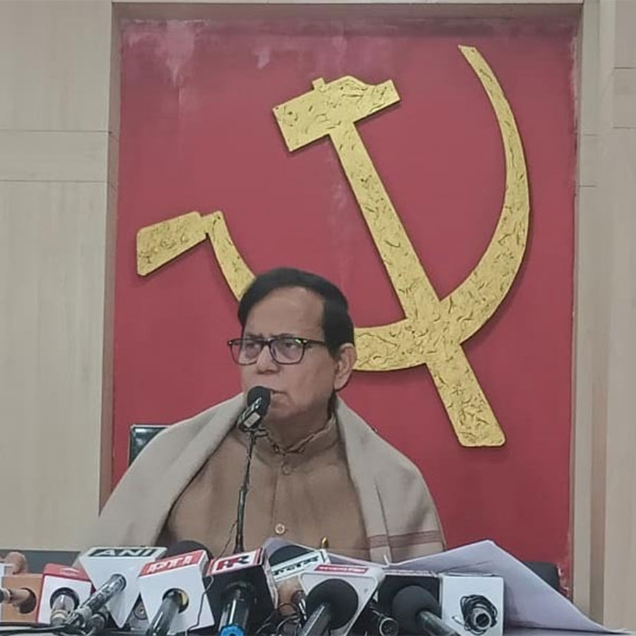 আলিমুদ্দিন স্ট্রিটে সিপিএমের রাজ্য সম্পাদক মহম্মদ সেলিম।