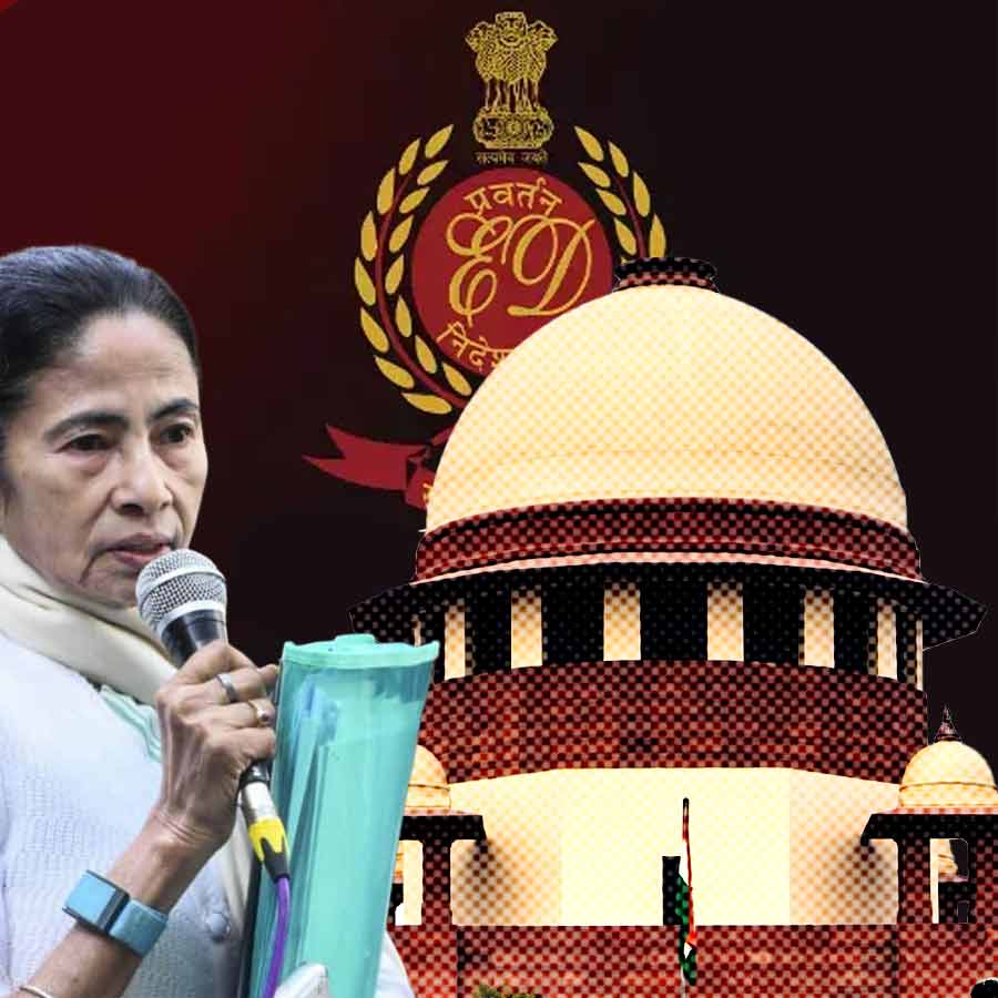 মুখ্যমন্ত্রী মমতা বন্দ্যোপাধ্যায়ের বিরুদ্ধে তদন্তে বাধার অভিযোগ তুলে সুপ্রিম কোর্টে মামলা করেছে ইডি।
