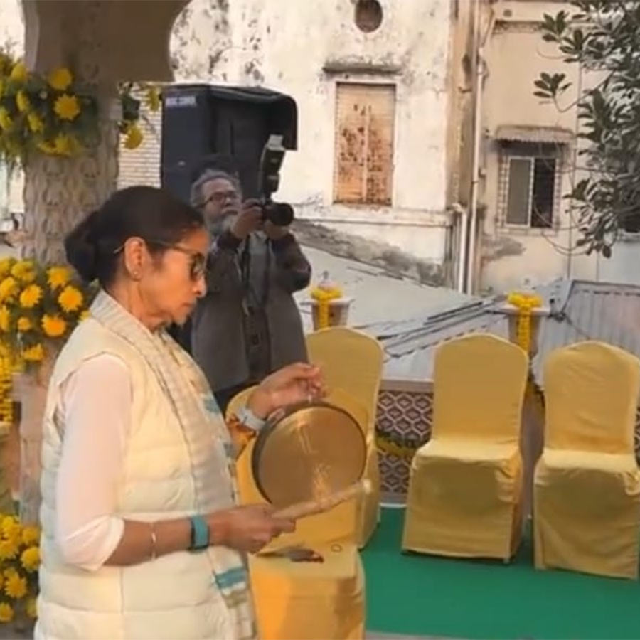 কালীঘাটে মন্দির উদ্বোধনে মুখ্যমন্ত্রী মমতা বন্দ্যোপাধ্যায়।