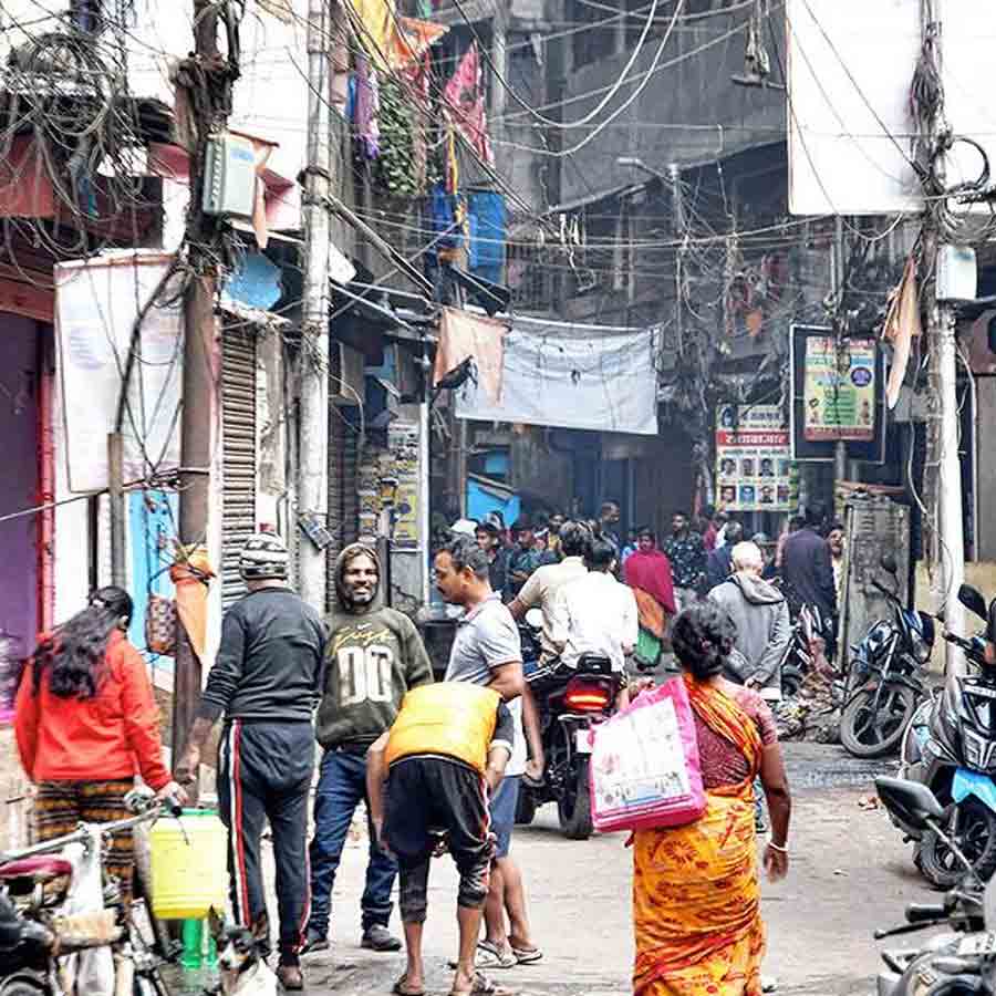 ওড়িয়াপাড়ার এই সব গলিতে গুলি চলেছে বলে দাবি বাসিন্দাদের।