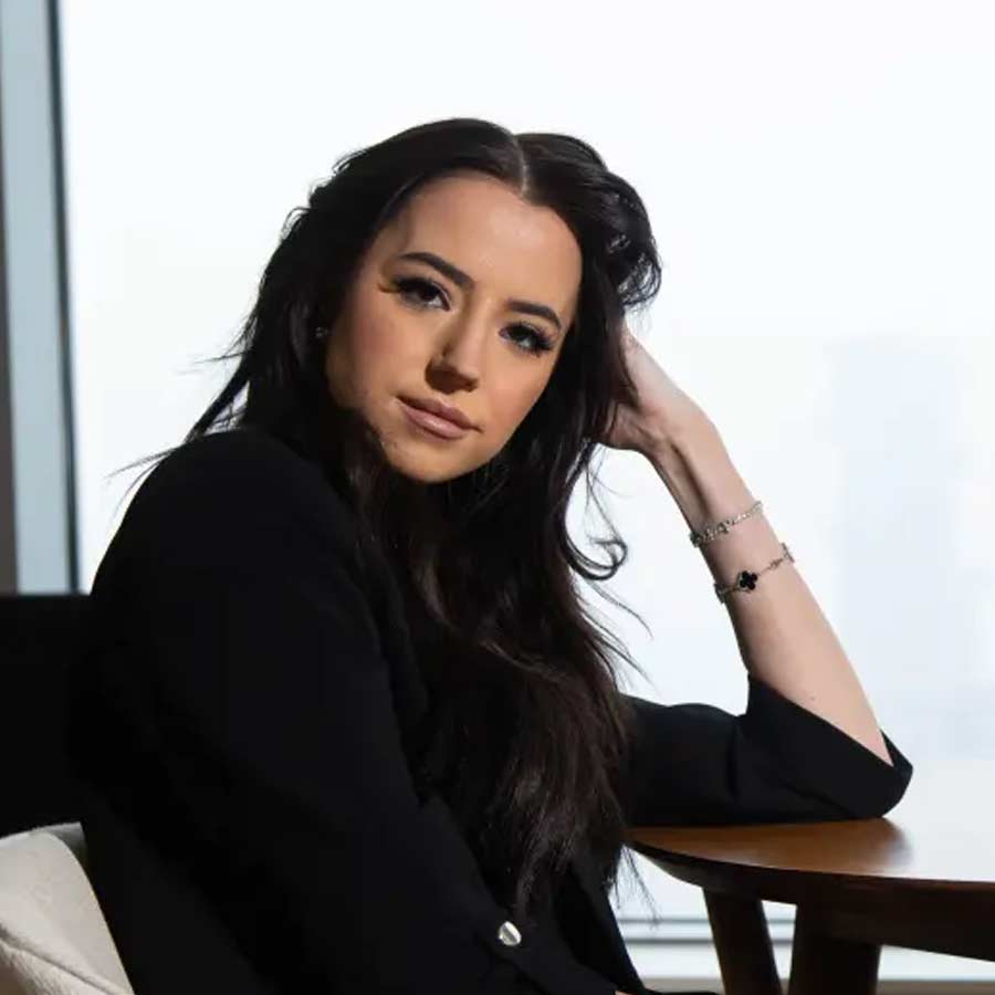 Elon Musk vs Ashley St. Clair