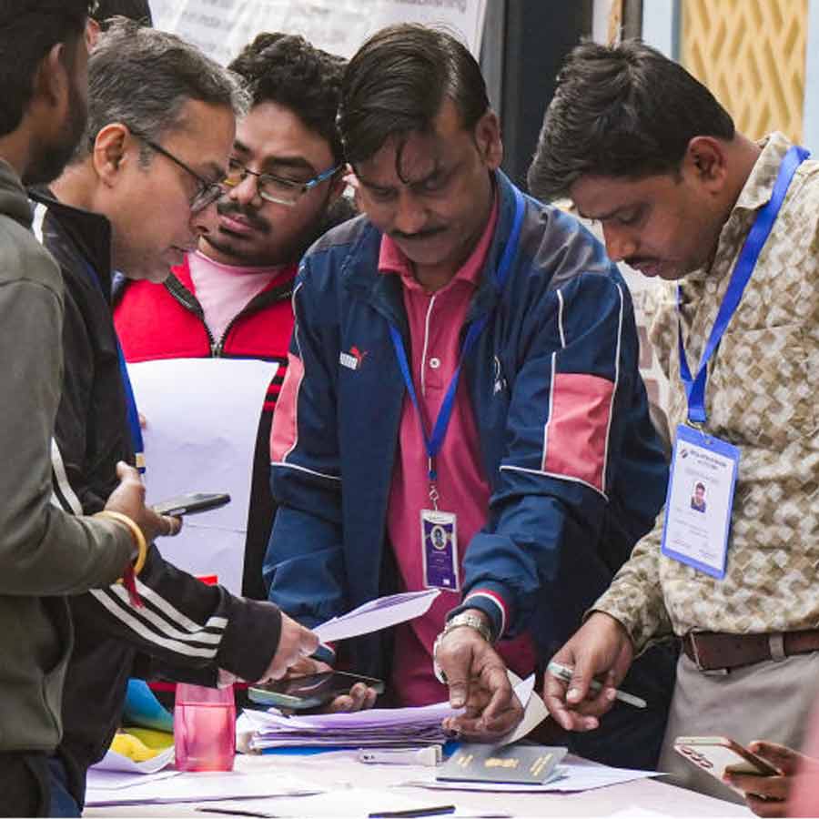 Election commission said Madhyamik admit card will not accepted as legal document for SIR dgtl