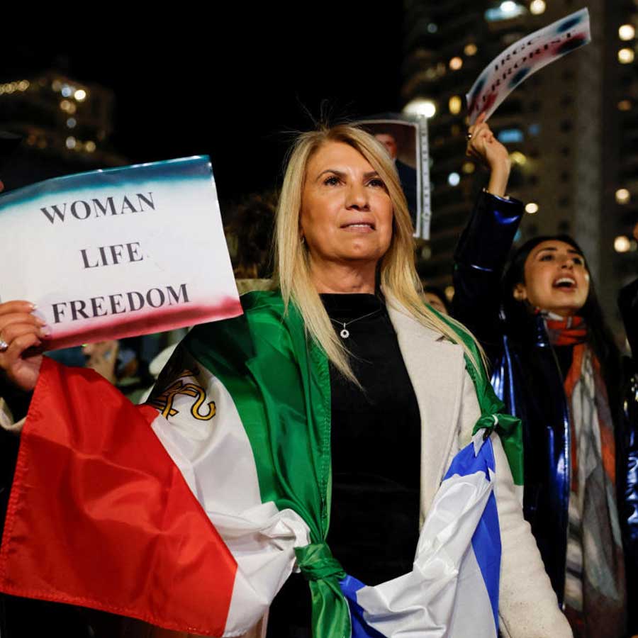 China will face huge financial and strategic loss if US able to regime change in Iran