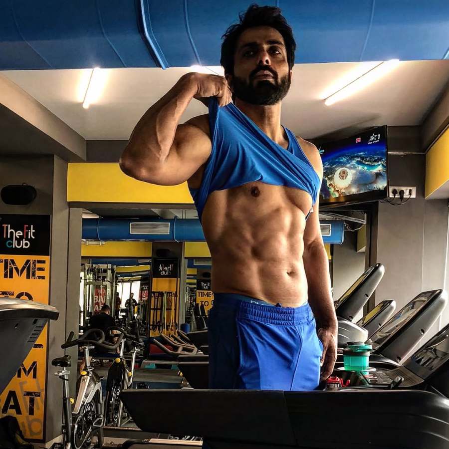 সোনু সুদের সুঠাম দেহের রহস্য।