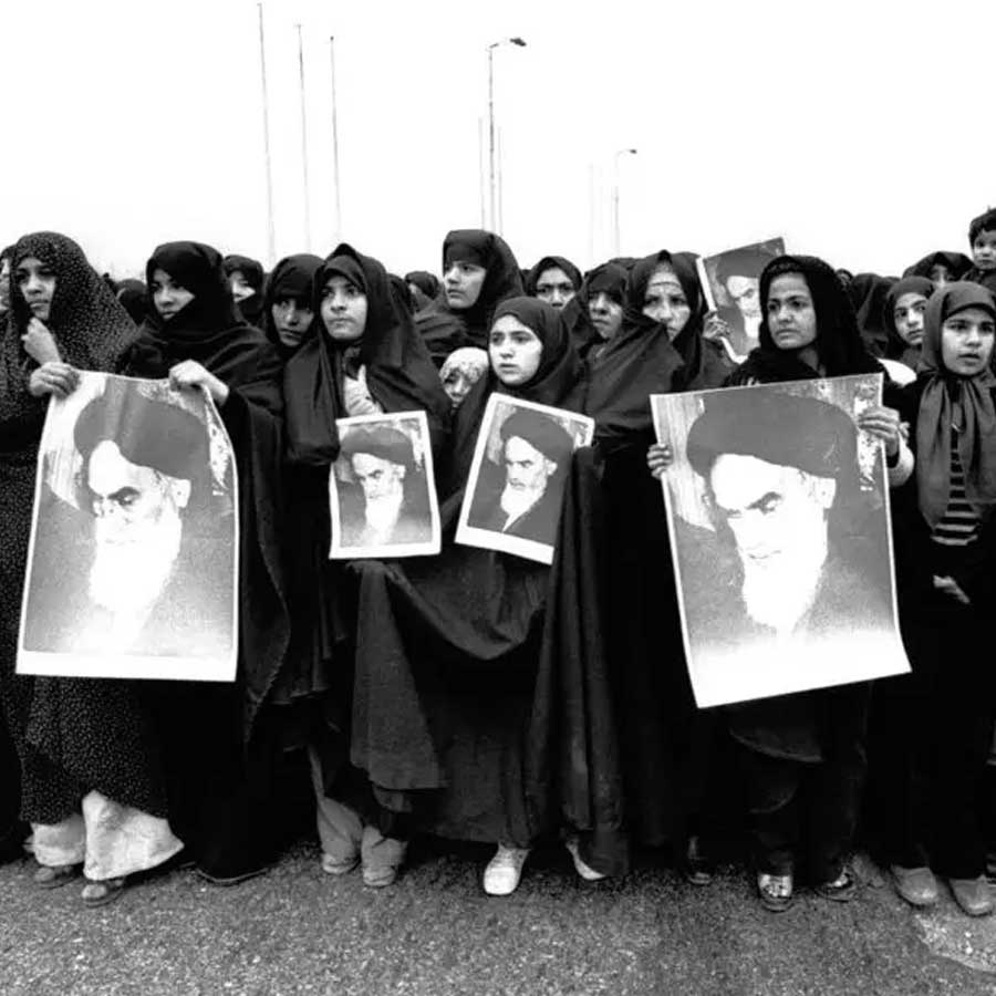 Pictures and condition of Iran Before Islamic Revolution in 1979