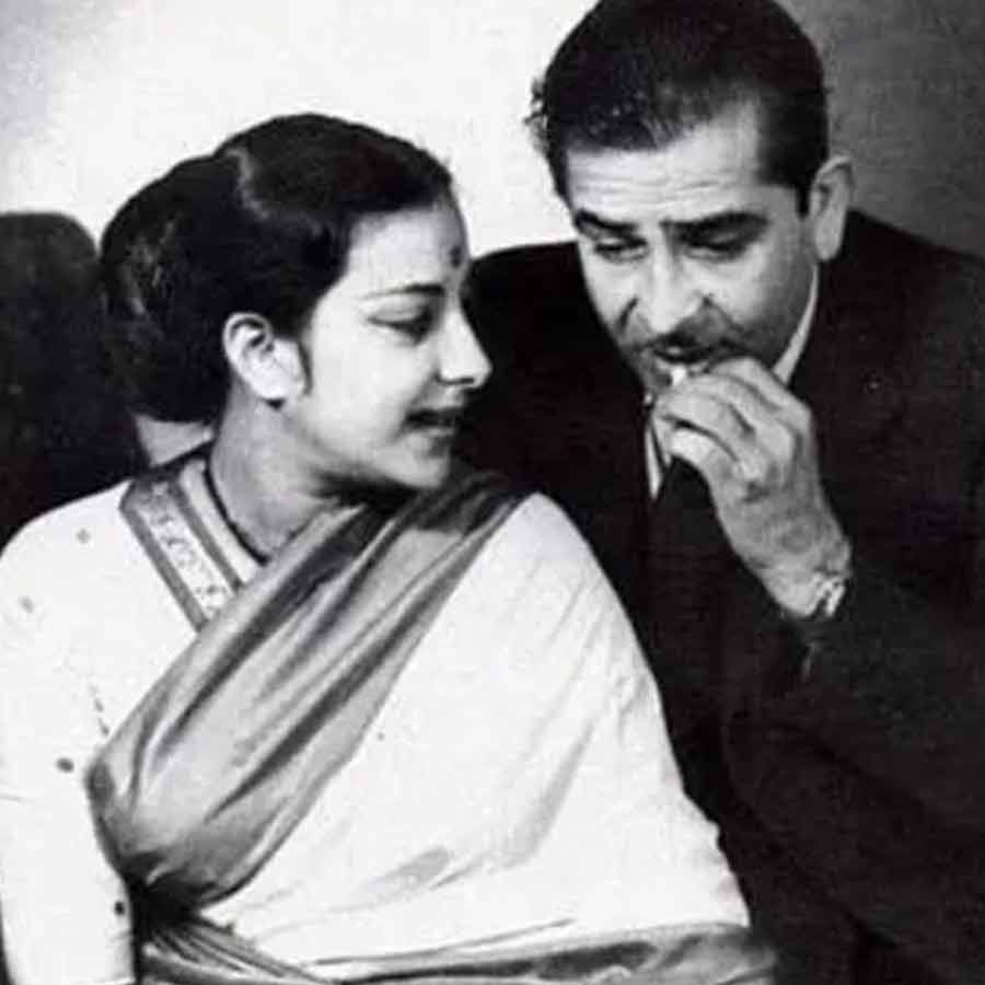 Raj Kapoor and Nargis