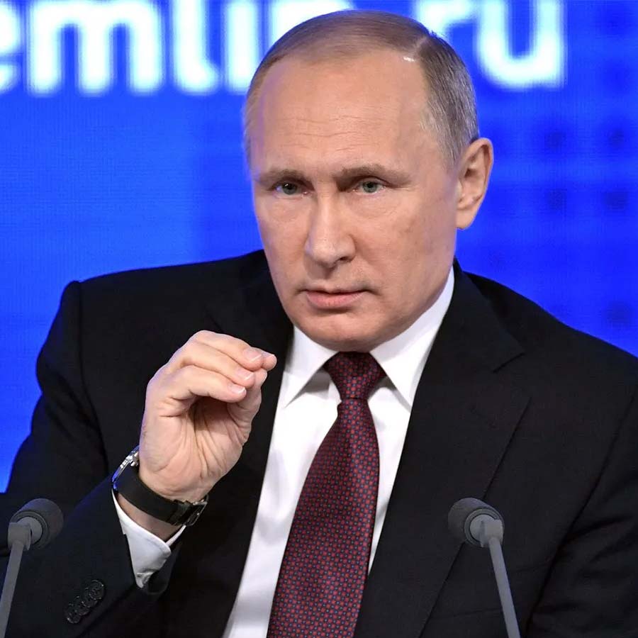 Russian President Vladimir Putin expels British diplomat alleging espionage against Moscow 