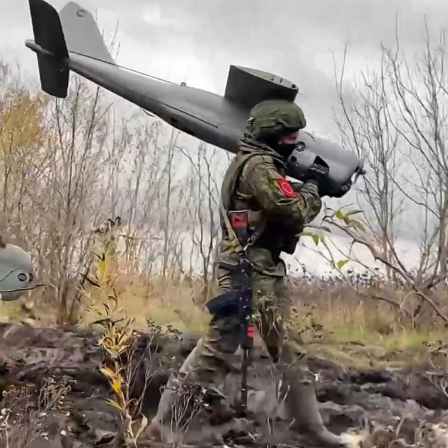 Russian President Vladimir Putin expels British diplomat alleging espionage against Moscow 