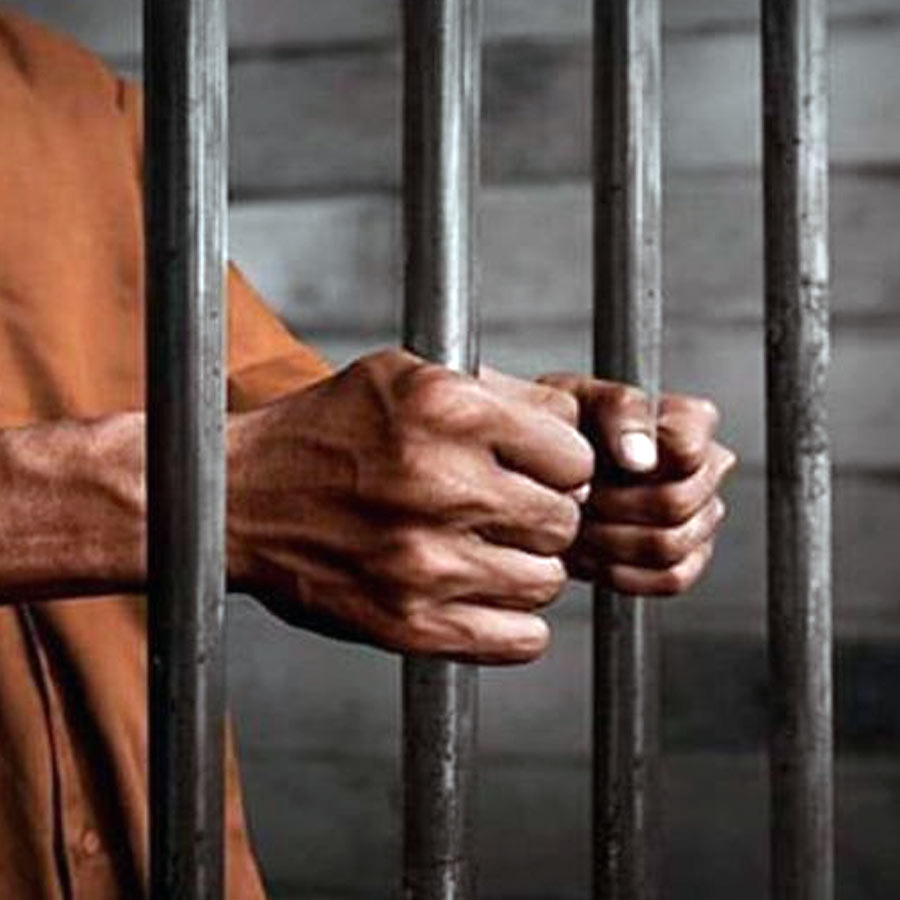 Russian President Vladimir Putin expels British diplomat alleging espionage against Moscow 