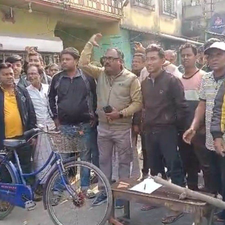 BLO’s house gheraoed by voters in Howrah dgtld