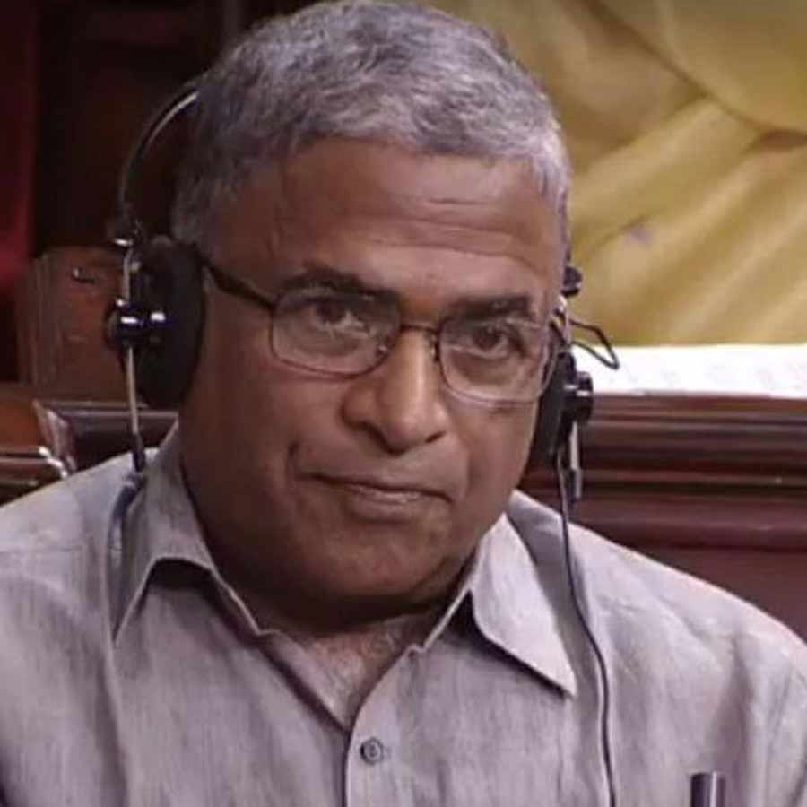 হরিবংশ নারায়ণ সিংহ।