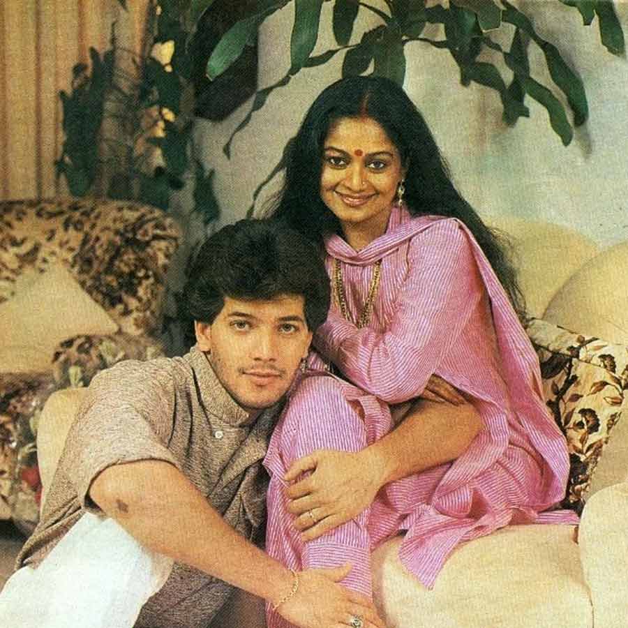 Zarina Wahab with Aditya Pancholi