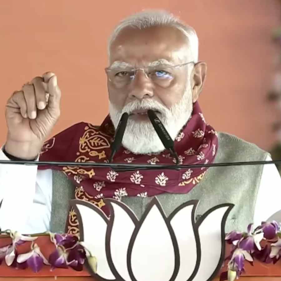 রবিবার সিঙ্গুরের জনসভায় প্রধানমন্ত্রী নরেন্দ্র মোদী।