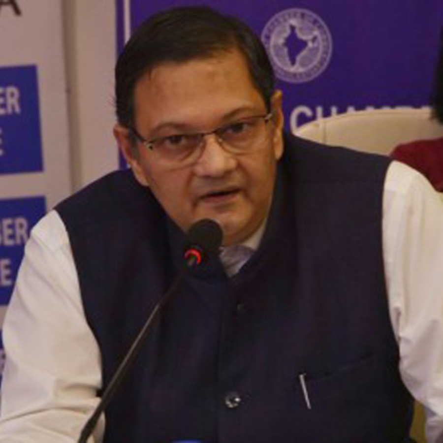 চন্দ্রকুমার বসু।