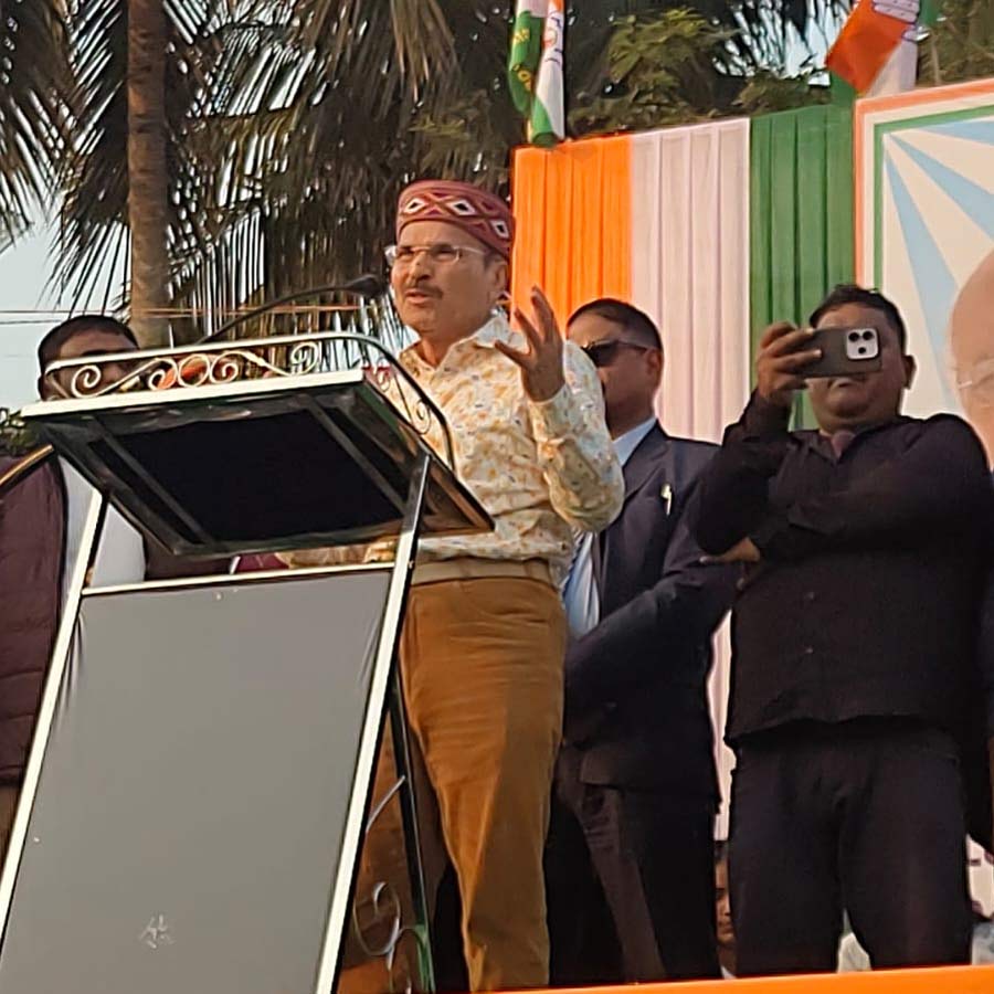 বাউড়িয়ায় যুব কংগ্রেসের সভায় অধীর চৌধুরী।