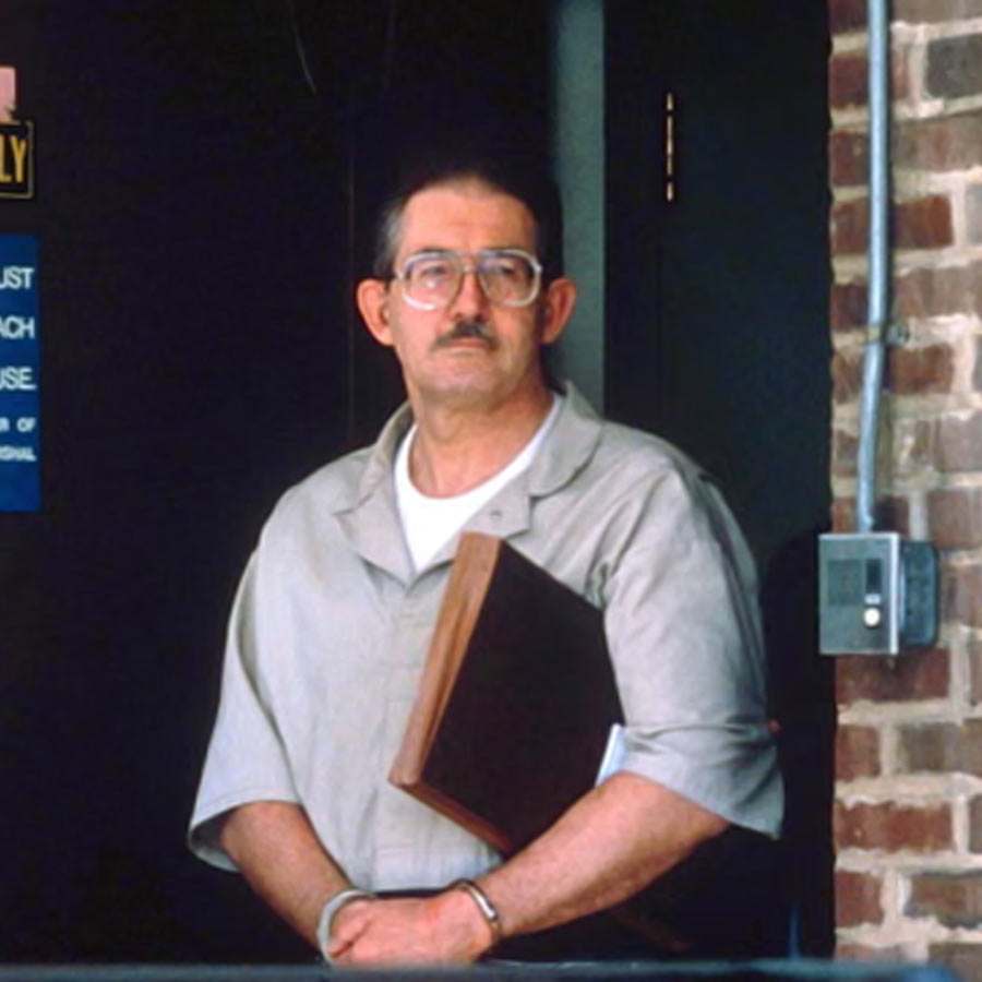 All need to know about Aldrich Ames, CIA officer who as a double agent single-handedly destroyed US spy network in Russia