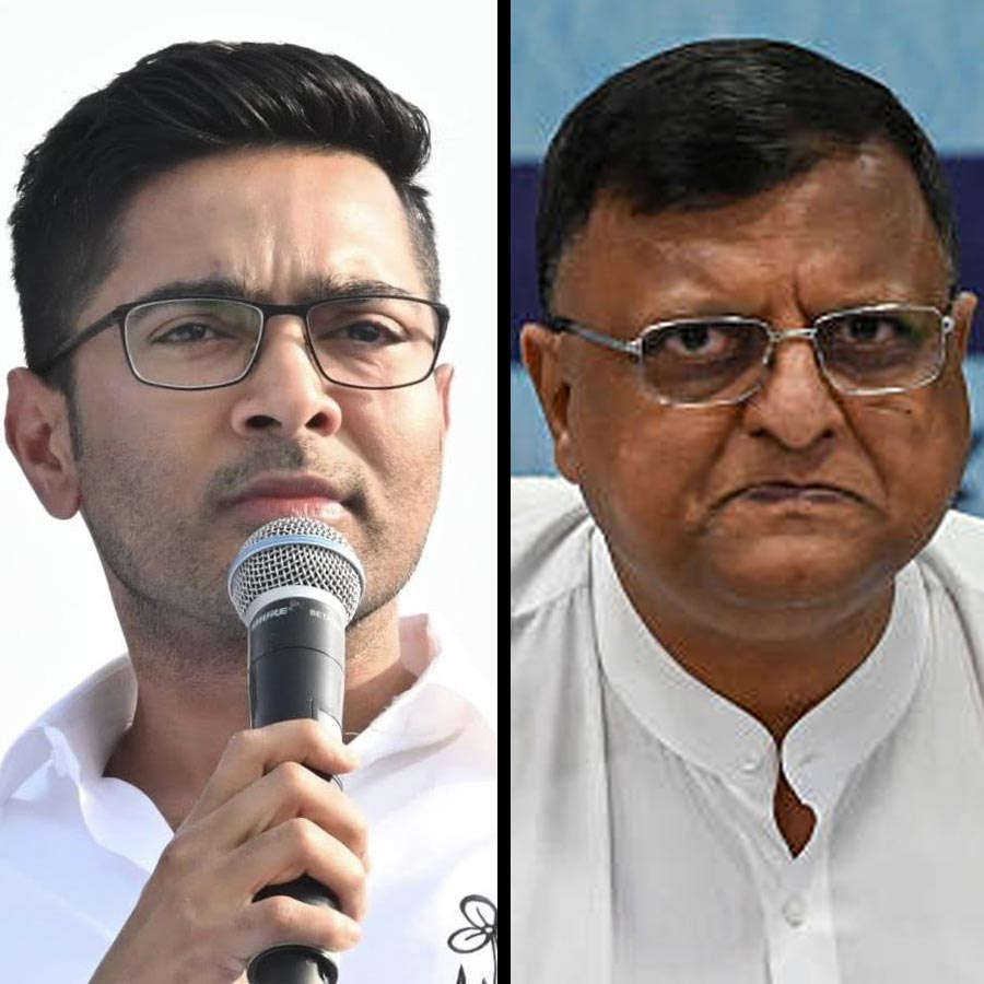 Abhishek Banerjee sent email seeking appointment of CEO Manoj Aggarwal