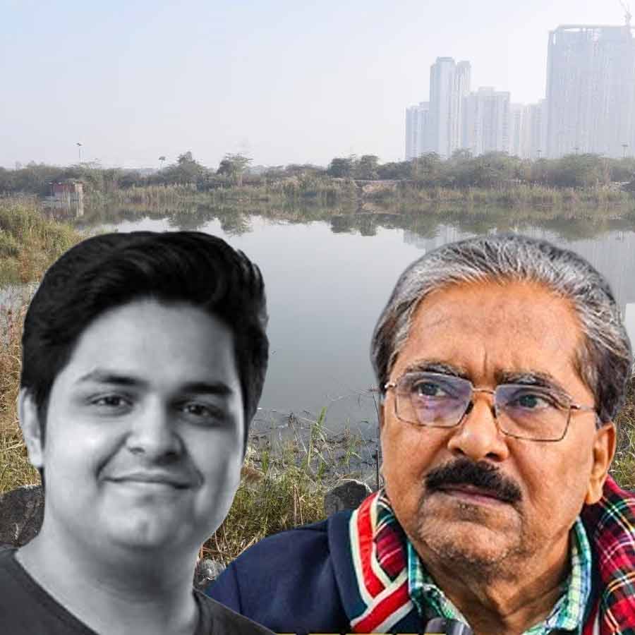 (বাঁ দিকে) মৃত তথ্যপ্রযুক্তি কর্মী যুবরাজ মেহতা। (ডান দিকে) তথ্যপ্রযুক্তির বাবা রাজকুমার মেহতা। গ্রাফিক: আনন্দবাজার ডট কম।