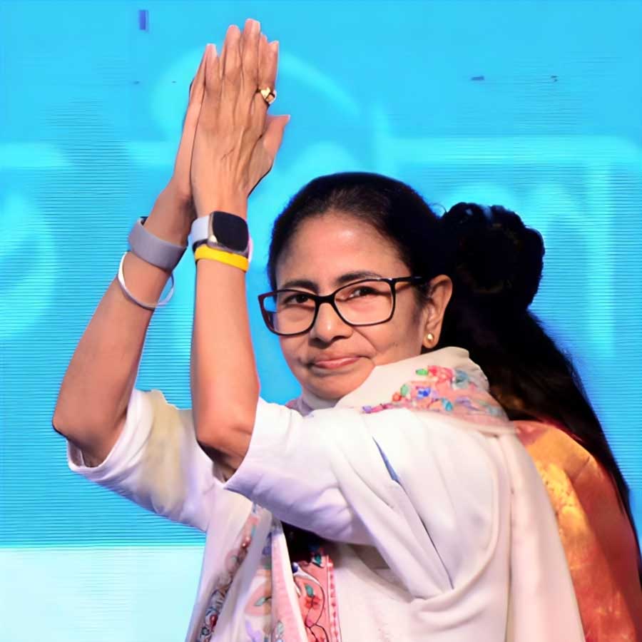 CM Mamata Banerjee will attend administrative meeting in Singur on December 28