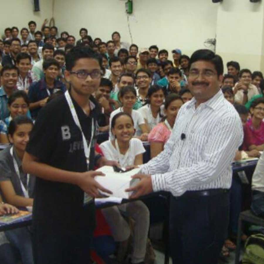 All need to know about Satyam Kumar, A Native Of Bihar who crack IIT at the age of 13